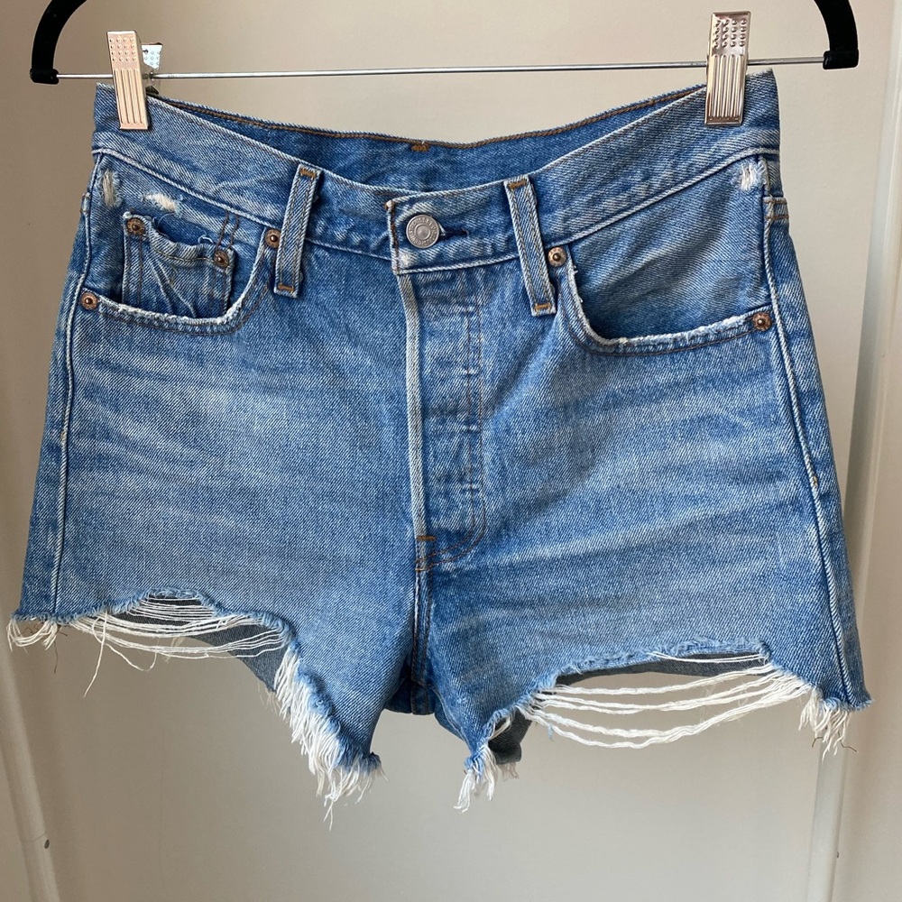LEVI’S 501® HIGH RISE SHORTS